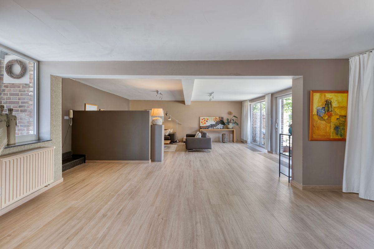 Authentieke hoevewoning met gezellige binnenkoer foto 8