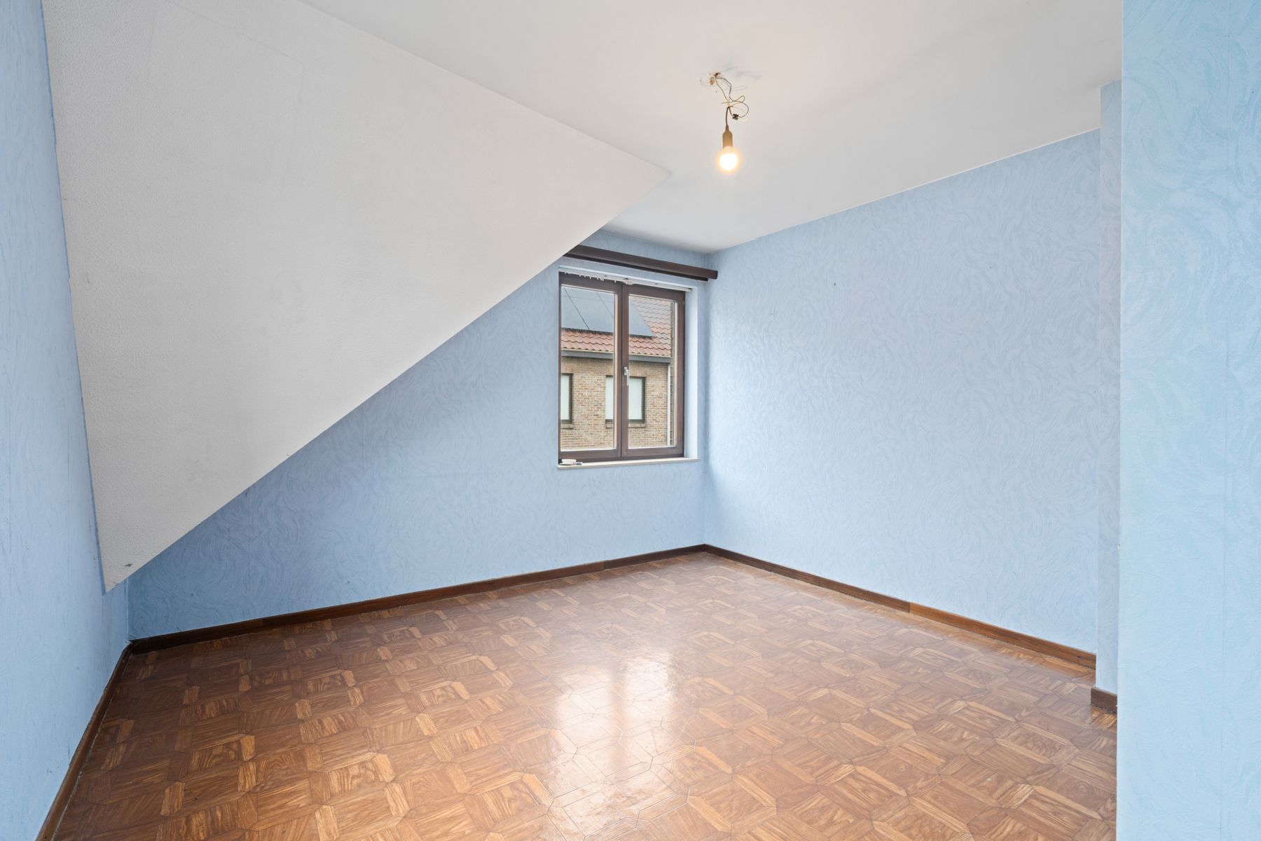 Te renoveren HOB op een ideale locatie! foto 5