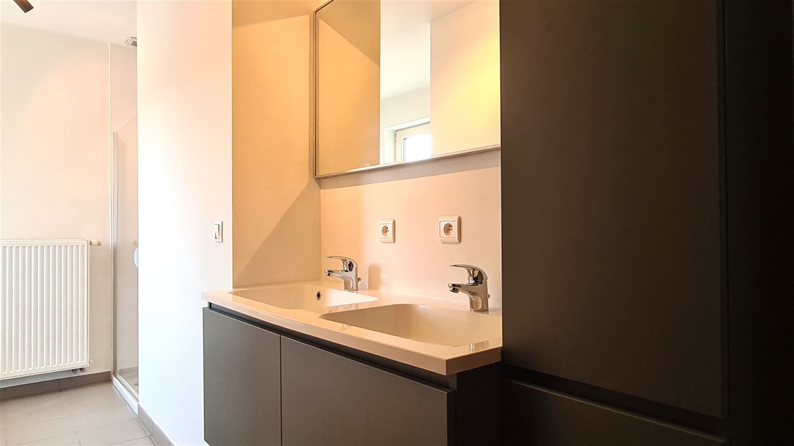 Recente woning in Grote-Spouwen foto 12