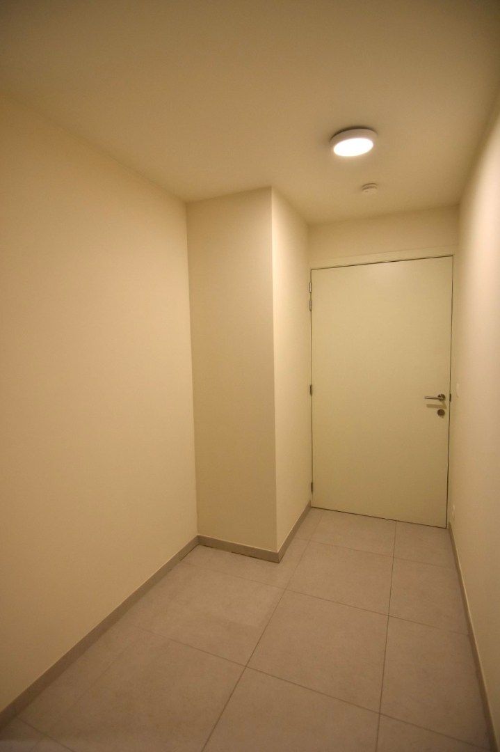 Mooi 2-slpk appartement tussen Roeselare en Rumbeke foto 3