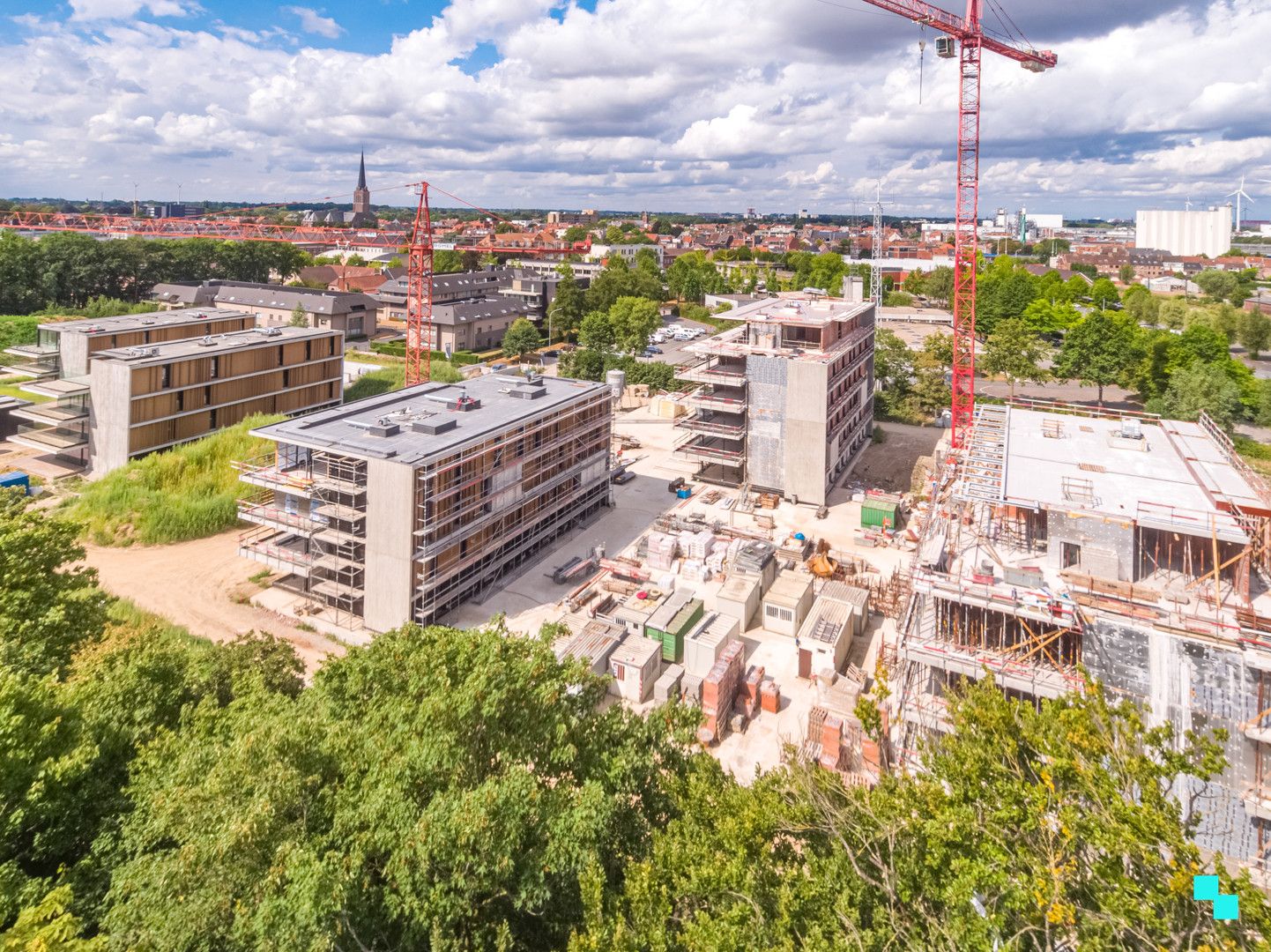 Gelijkvloers hoek appartement met riant terras foto 9