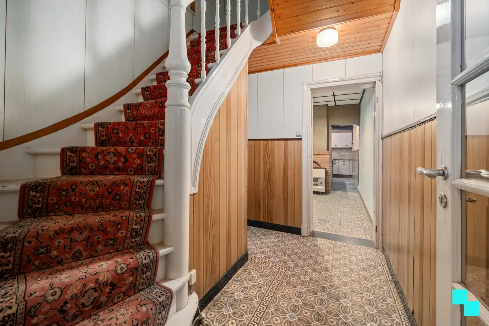 Te renoveren stadswoning op toplocatie - centrum Roeselare foto 14