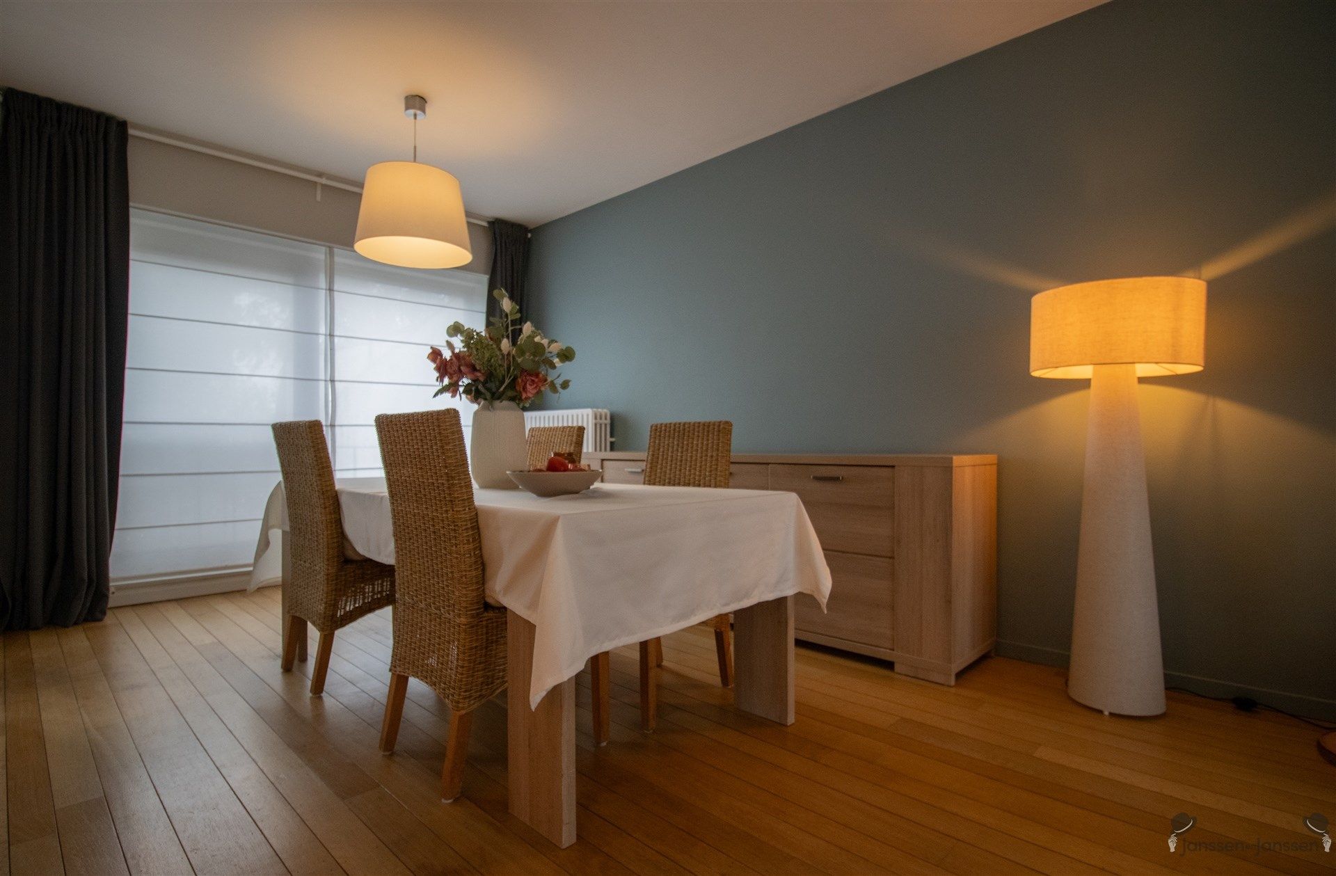 Gerenoveerde bel-étage met 3 slaapkamers op 165 m² foto 5