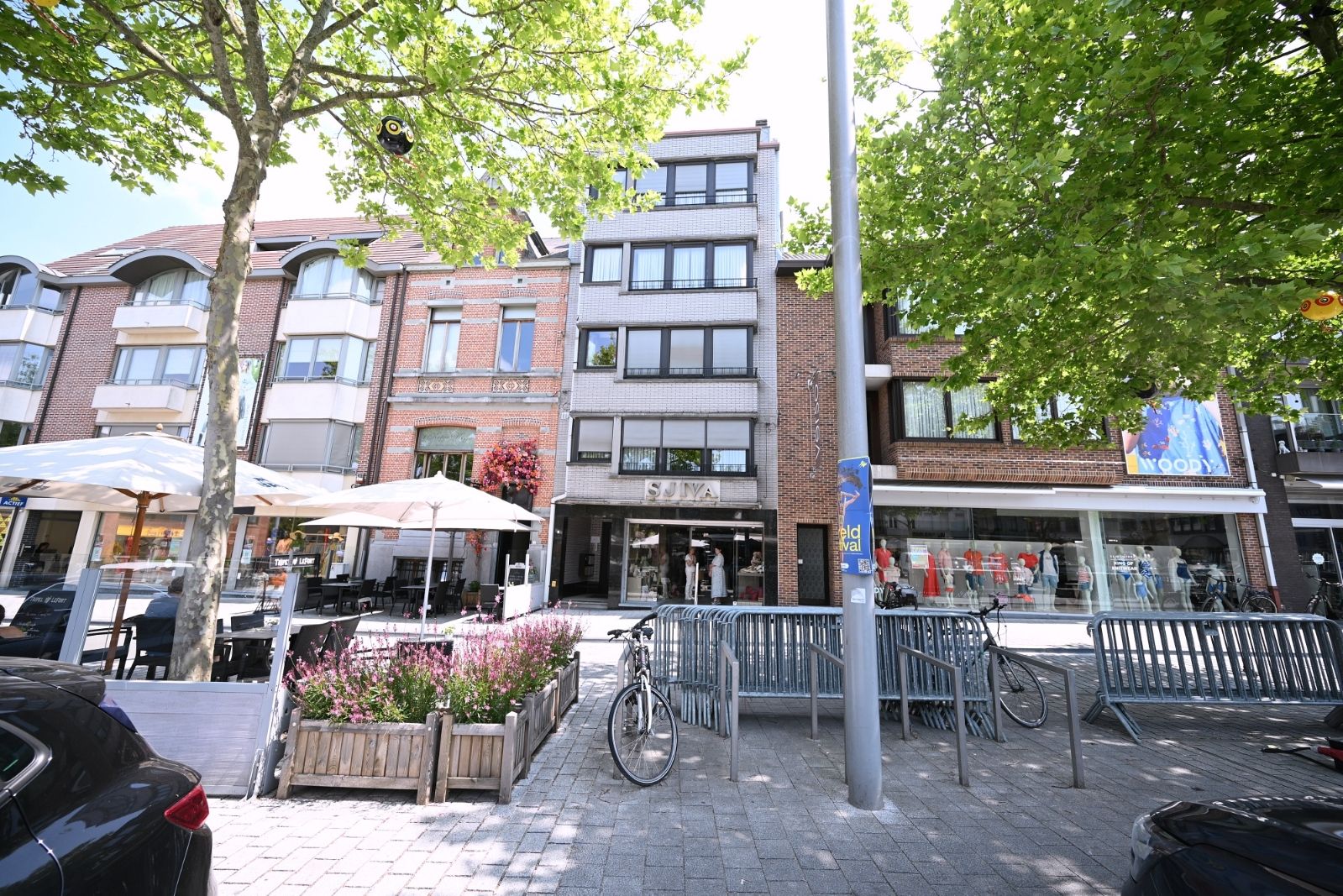 Mooi afgewerkt appartement met 2 slaapkamers foto 14