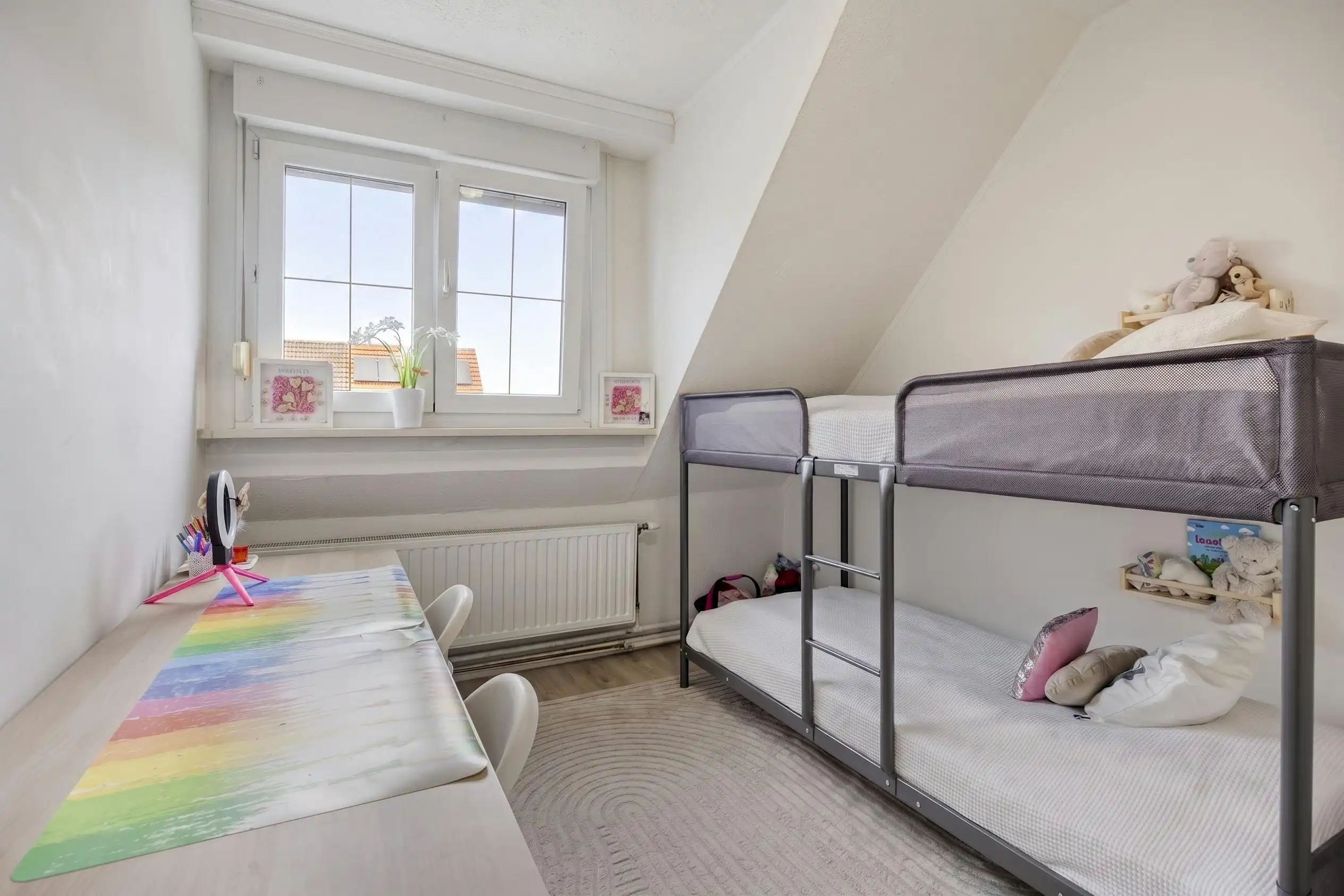 Huis met 3 slaapkamers te koop in de Vogeltjeswijk te Hoboken foto 12