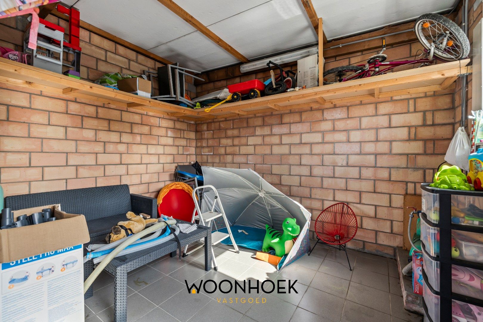 Ruime 4 slaapkamer woning met fraai aangelegde tuin te Lokeren!  foto 28