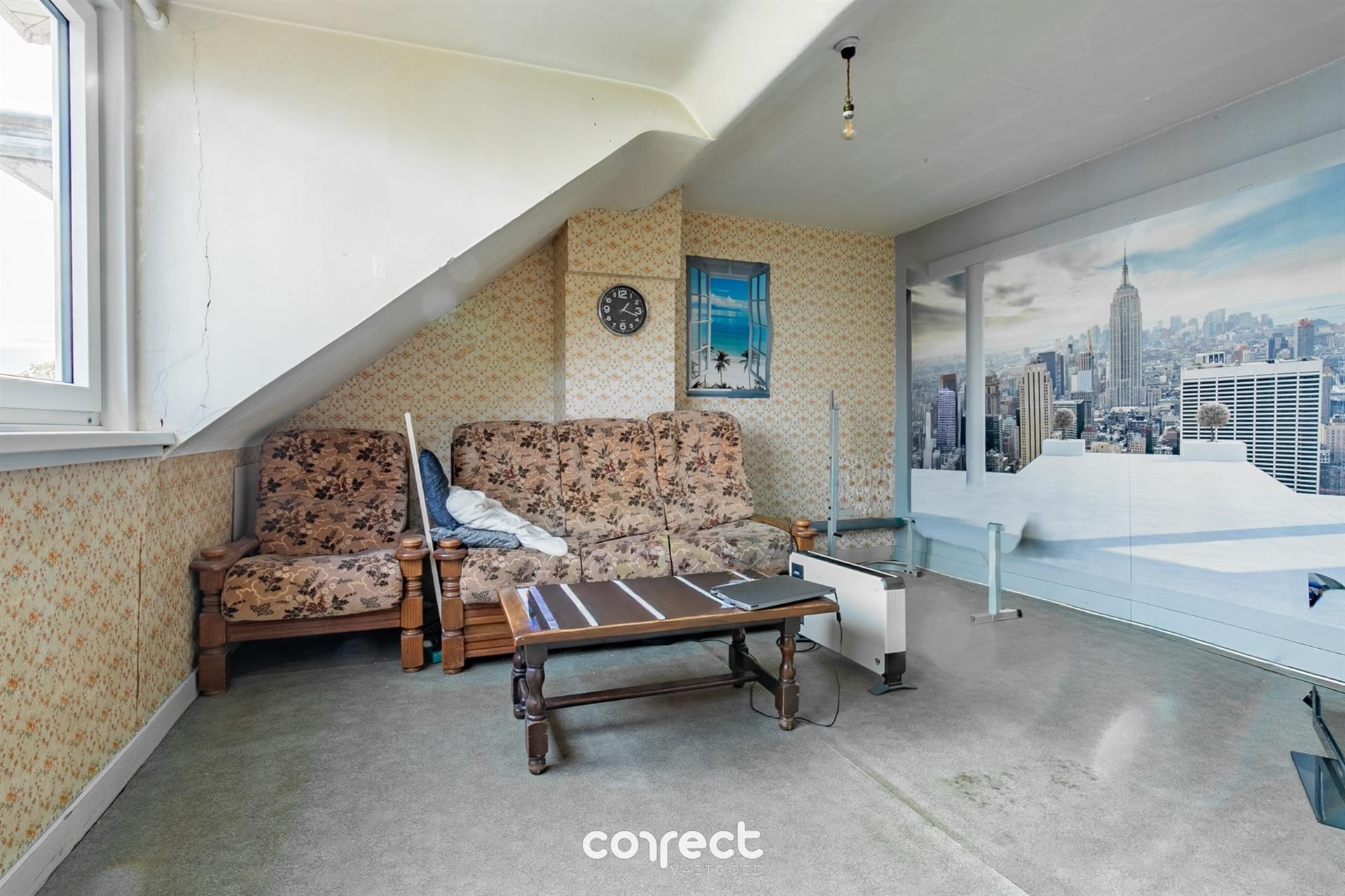 Gezellige rijwoning met 4 slaapkamers en prachtig uitzicht op de Spuikom. foto 8