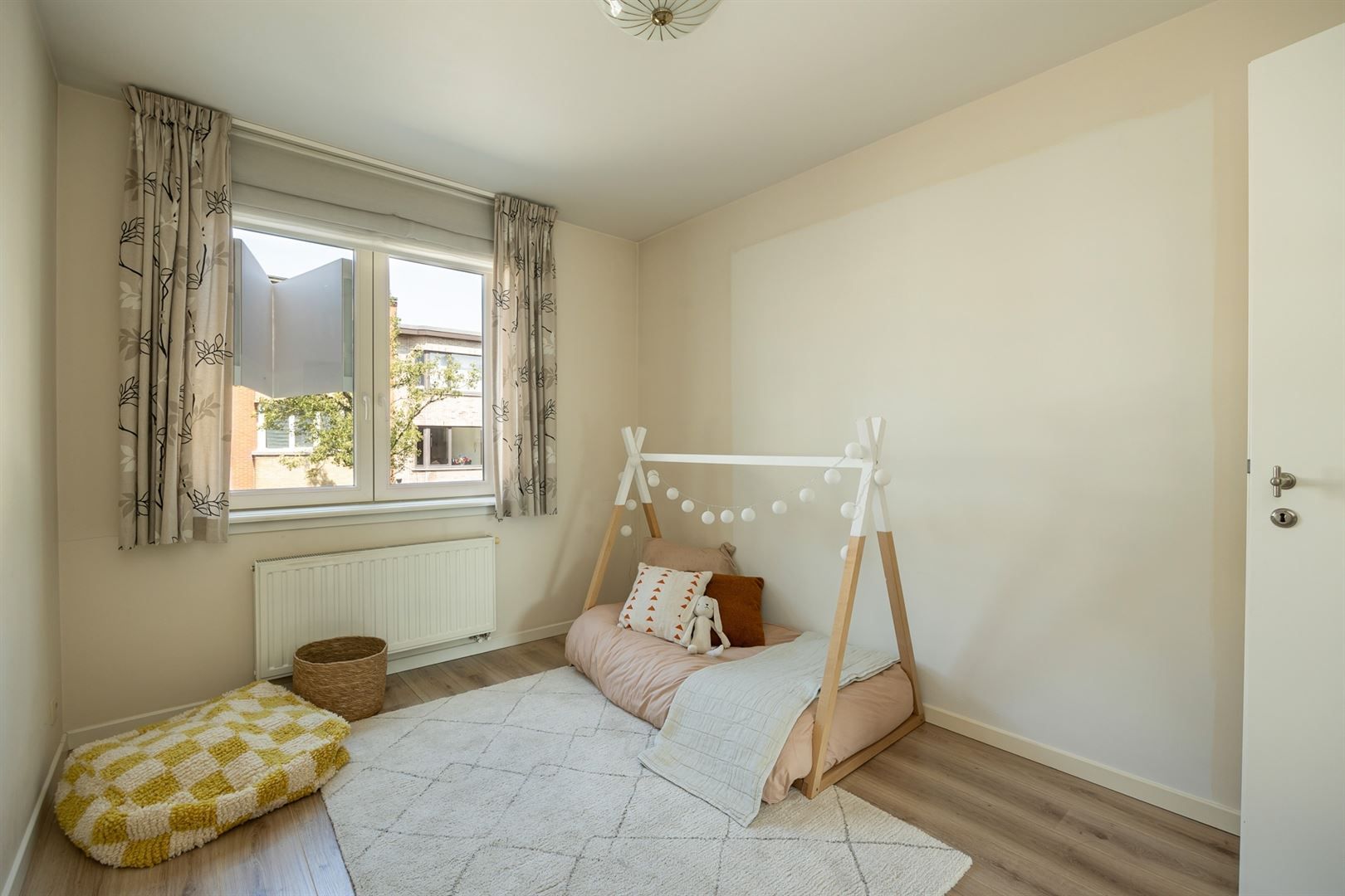 Instapklaar appartement met groot terras en autostaanplaats foto 15