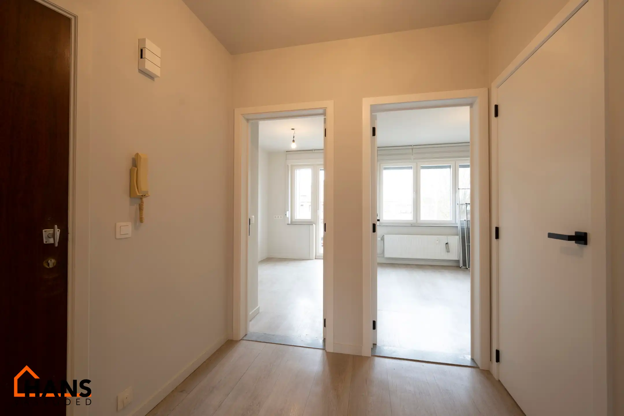 Gerenoveerd appartement  foto 6