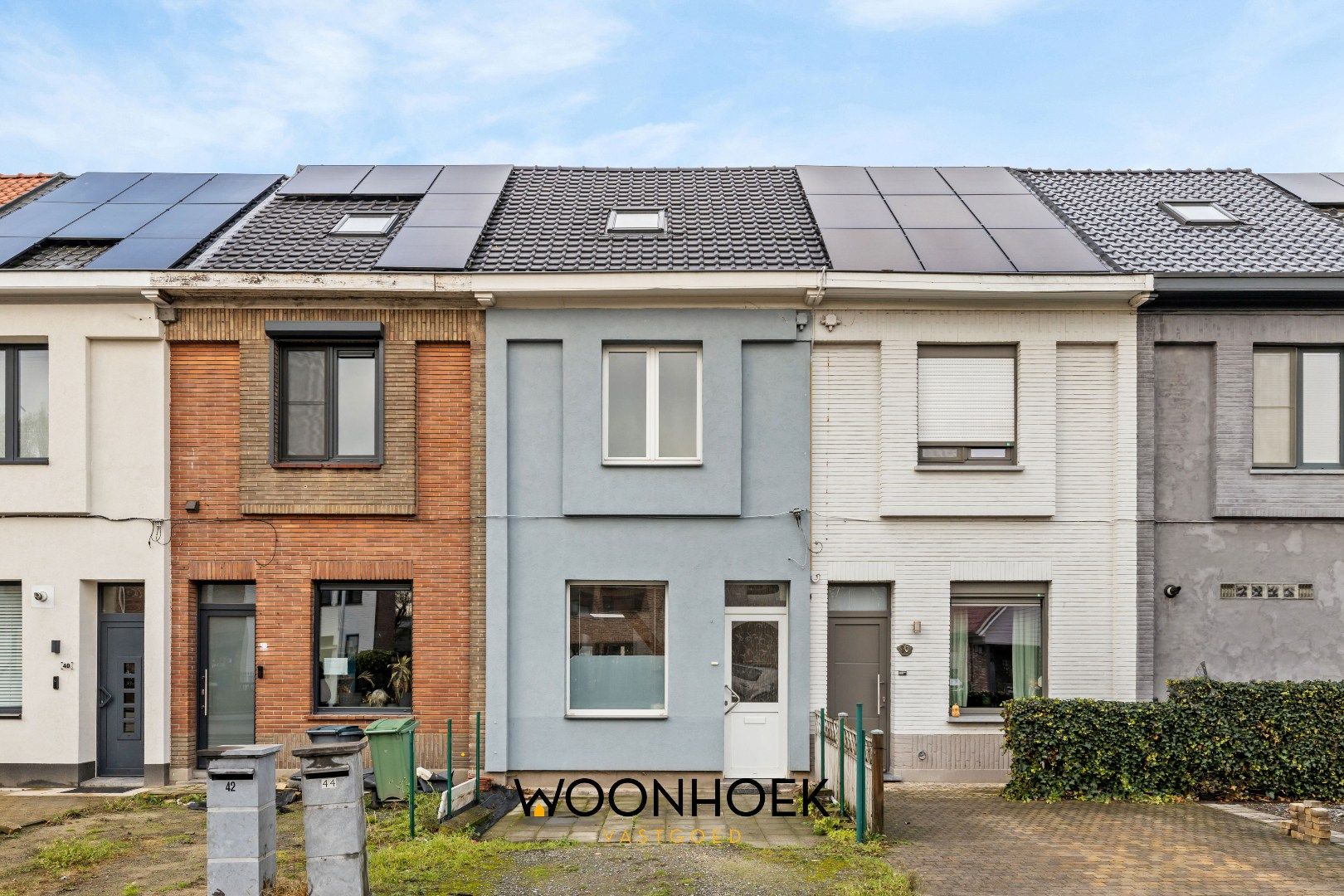 VERKOCHT! Binnen de week! Woonhoek Vastgoed Lokeren foto {{pictureIndex}}
