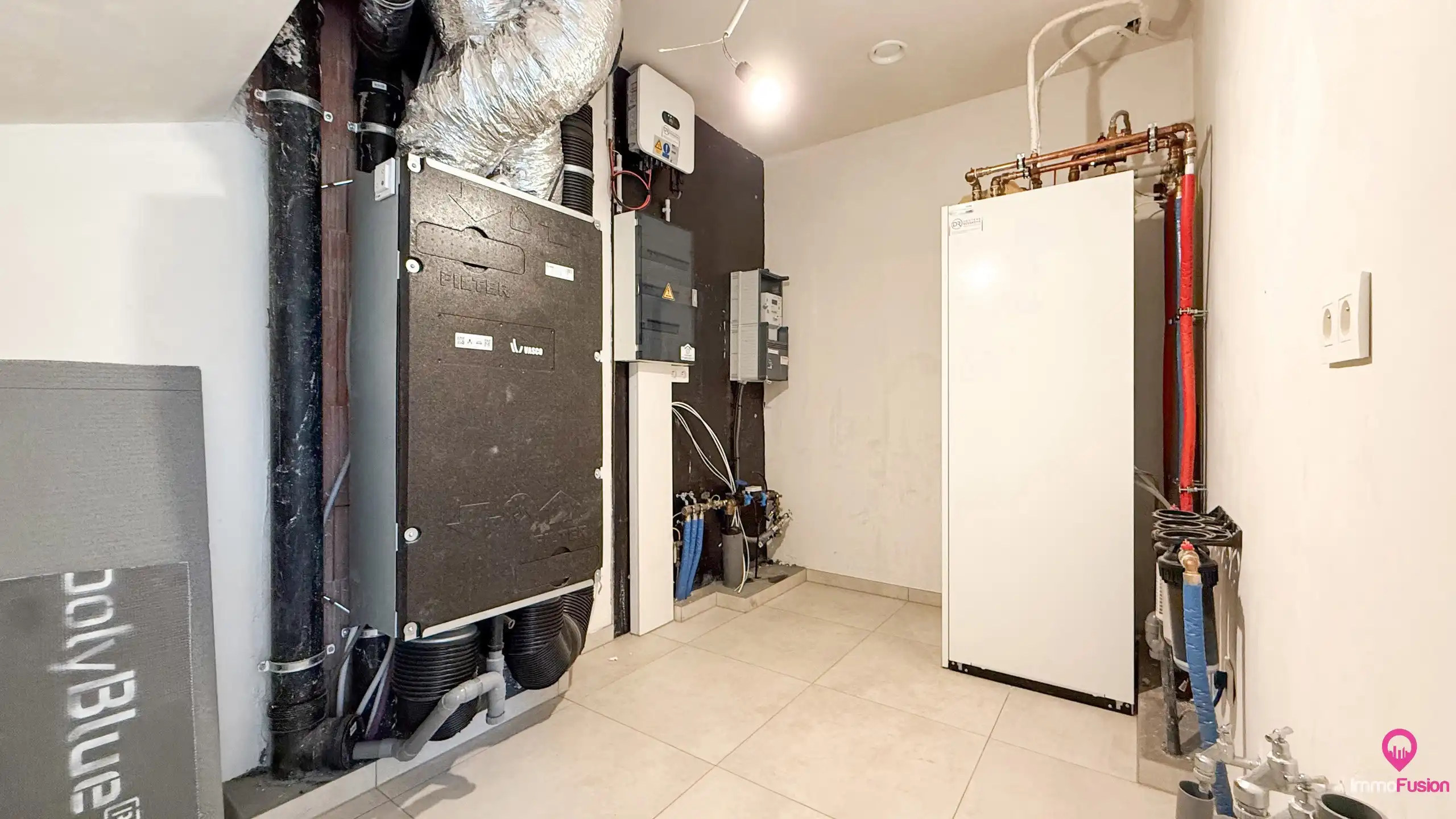 Nieuwbouw met 4 slpks en aangelegde tuin E-peil 4 te Koersel foto 12