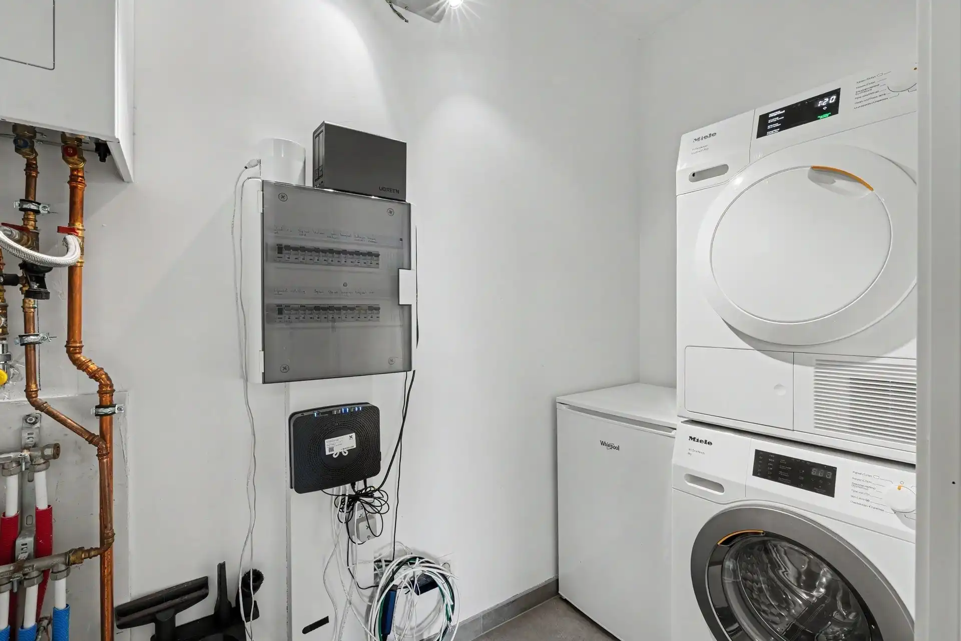 Instapklaar gelijkvloersappartement met 2 slaapkamers & ondergrondse autostaanplaats foto 17