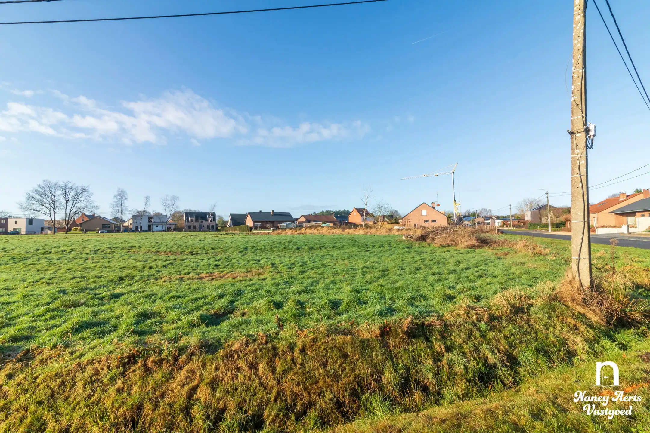 Hoekperceel voor halfopen bebouwing met gunstige oriëntatie foto 3