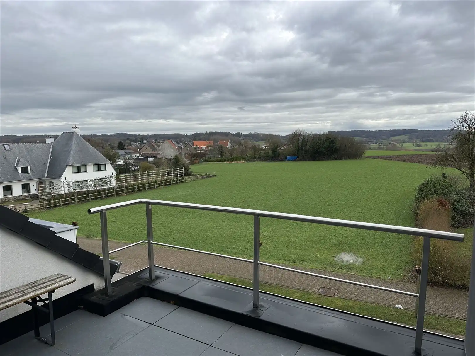 Instapklaar 2-slpk appartement te huur  foto 8