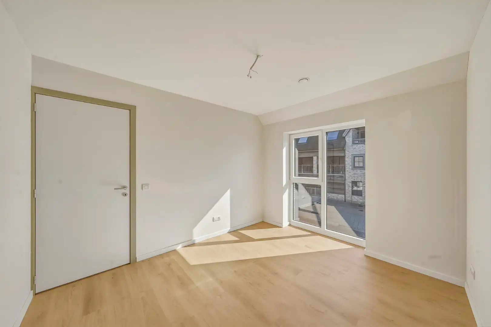 Modern nieuwbouwappartement met ruim terras en 2 slaapkamers in Westkerke foto 13