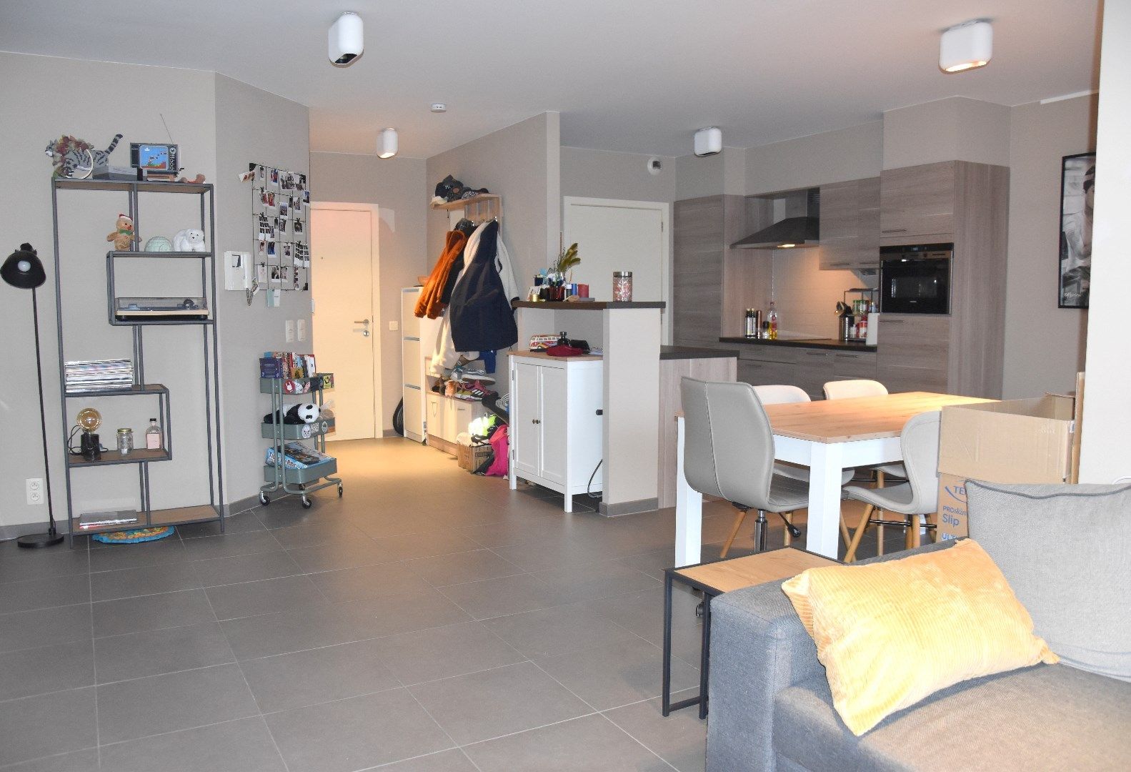 1 slaapkamer appartement in het hartje van Gullegem foto {{pictureIndex}}