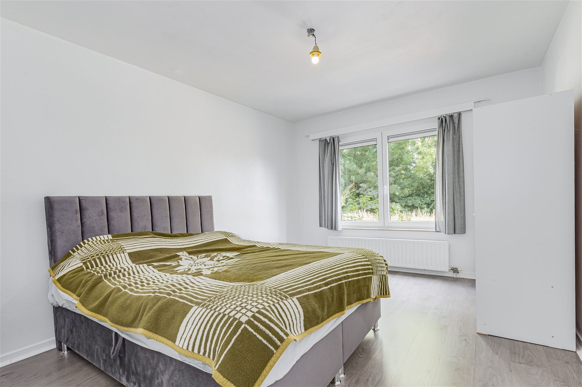 Vergund appartementsgebouw met 3 app en garage in Mortsel foto 6