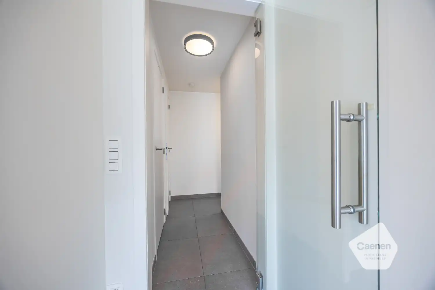 Eén slaapkamer appartement in centrum Oostende foto 9