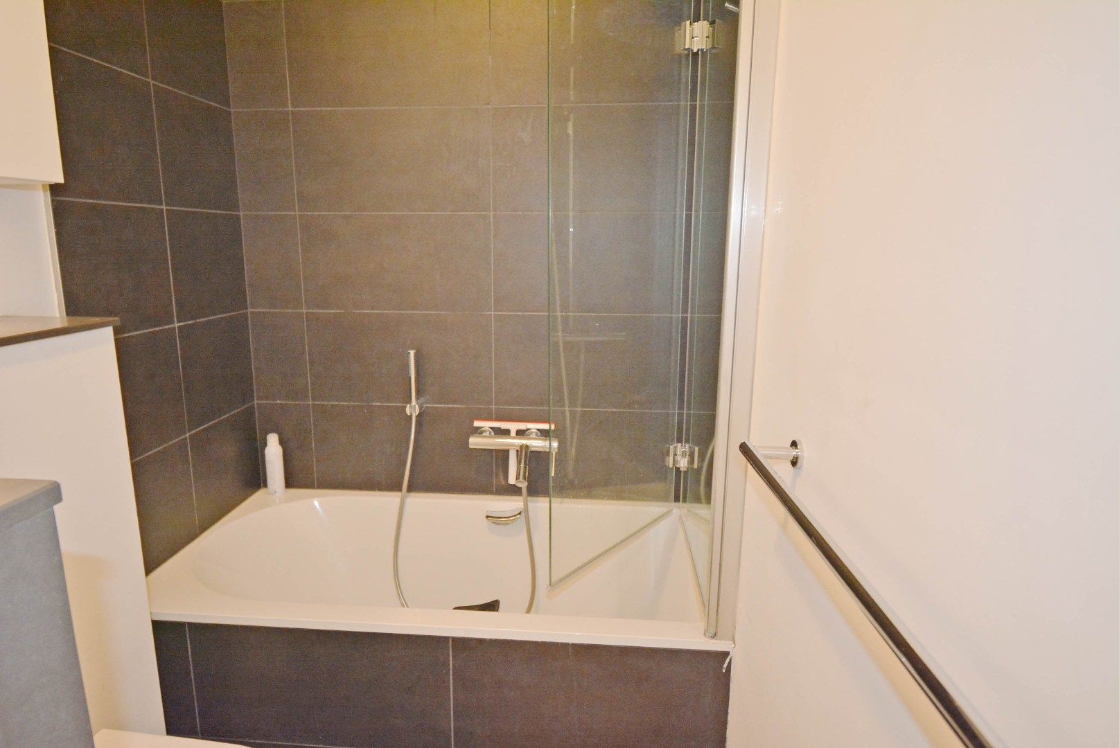 Lichtrijk 2-slaapkamerappartement vlakbij het Casino te Knokke foto 14