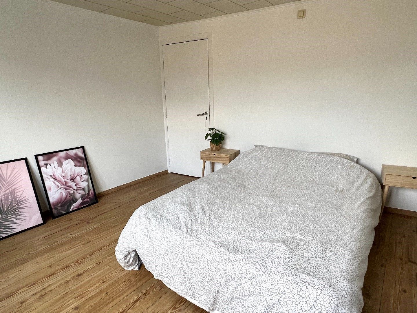 Instapklare rijwoning met tuin en 2 slaapkamers te koop te Harelbeke. foto 9