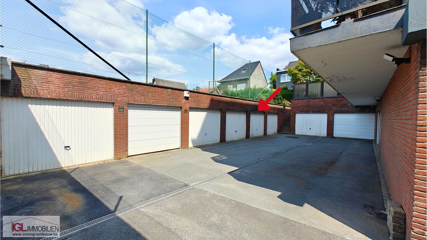 Garagebox te koop in Sint-Pieters-Leeuw foto 5