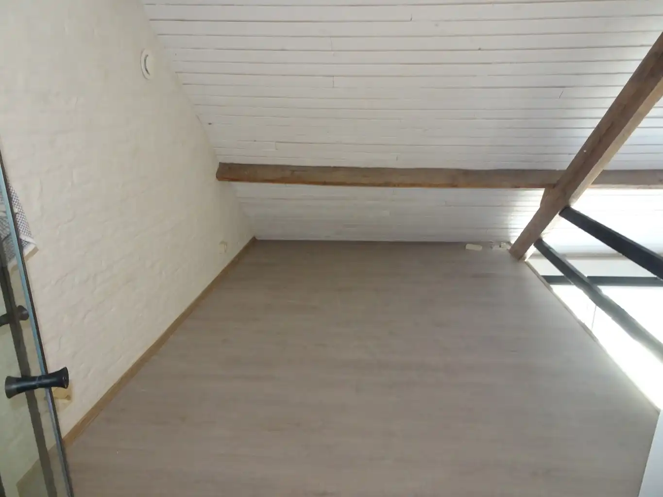 Zeer rustig gelegen ruime woning te huur foto 29