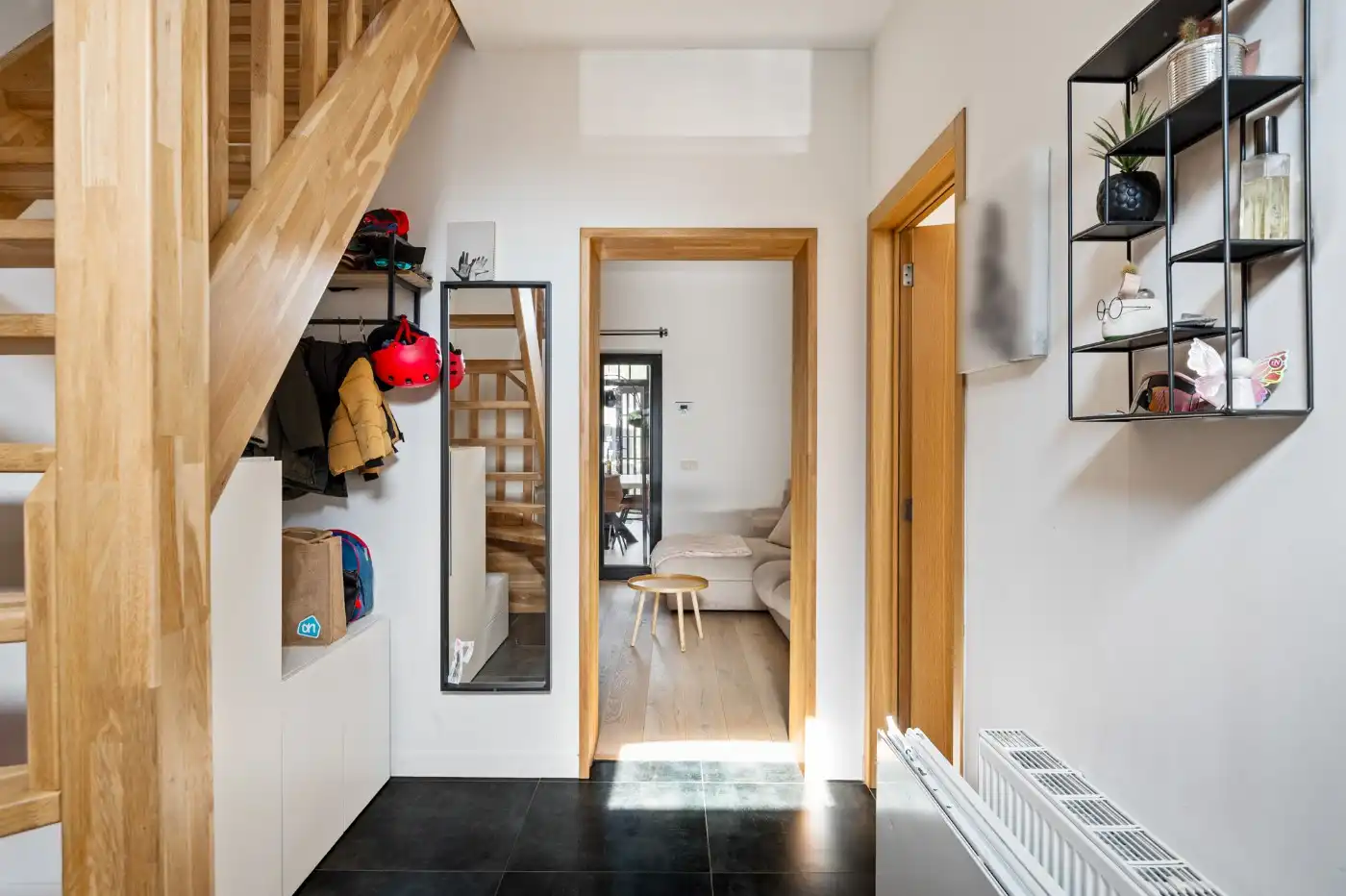 Charmante woning met 3 slpk. en tuin foto 16