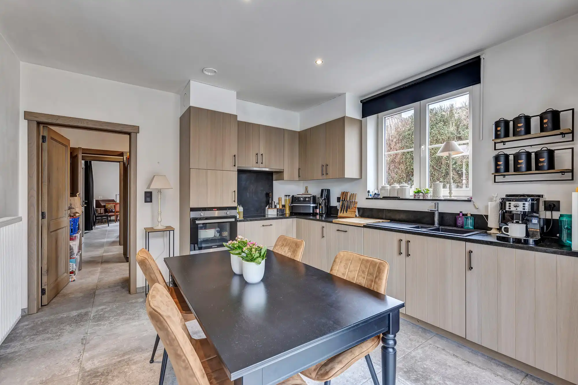 Landelijke woning met uitzicht op het groen foto 12