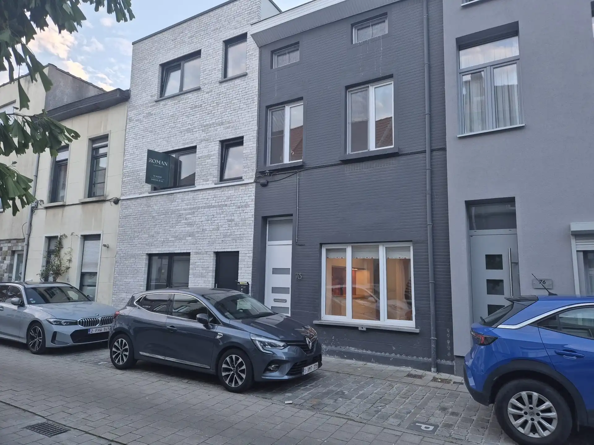 Charmante woning te huur in hartje Ledeberg, vlak bij het centrum van Gent. foto {{pictureIndex}}