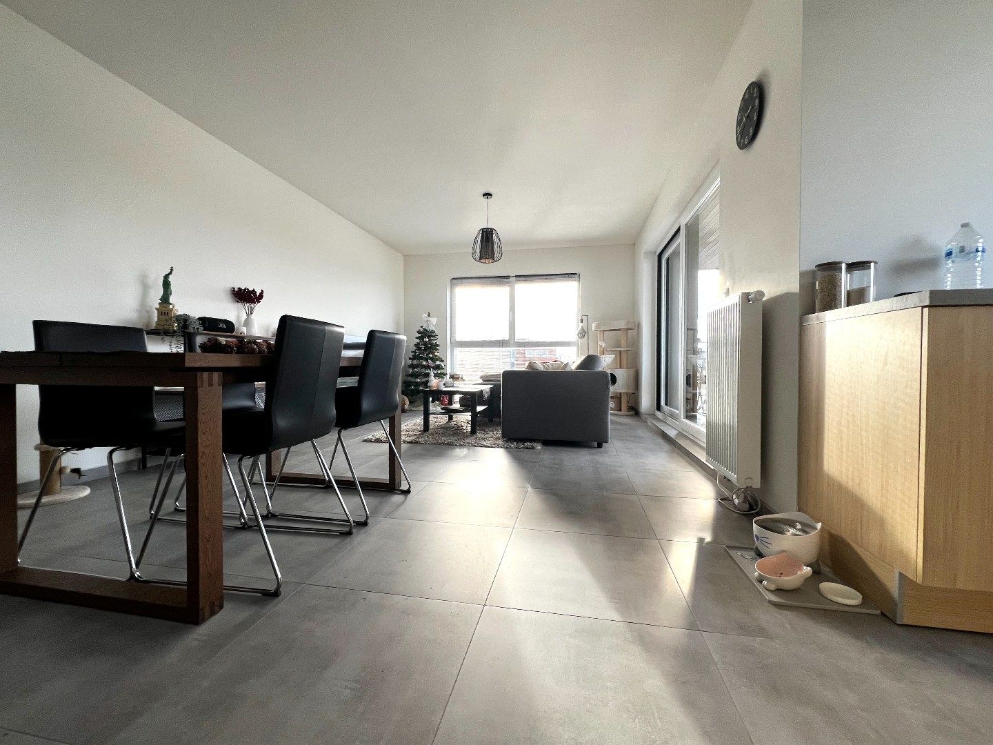 Te huur: Ruim en lichtrijk appartement met garage – Harelbeke foto 6