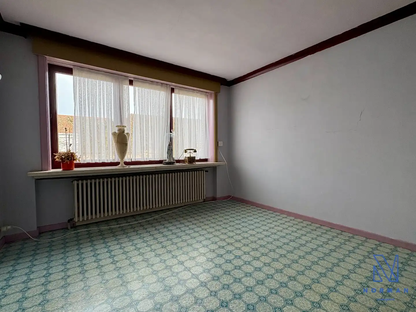 Alleenstaande te renoveren woning in Vichte met veel potentieel! foto 7