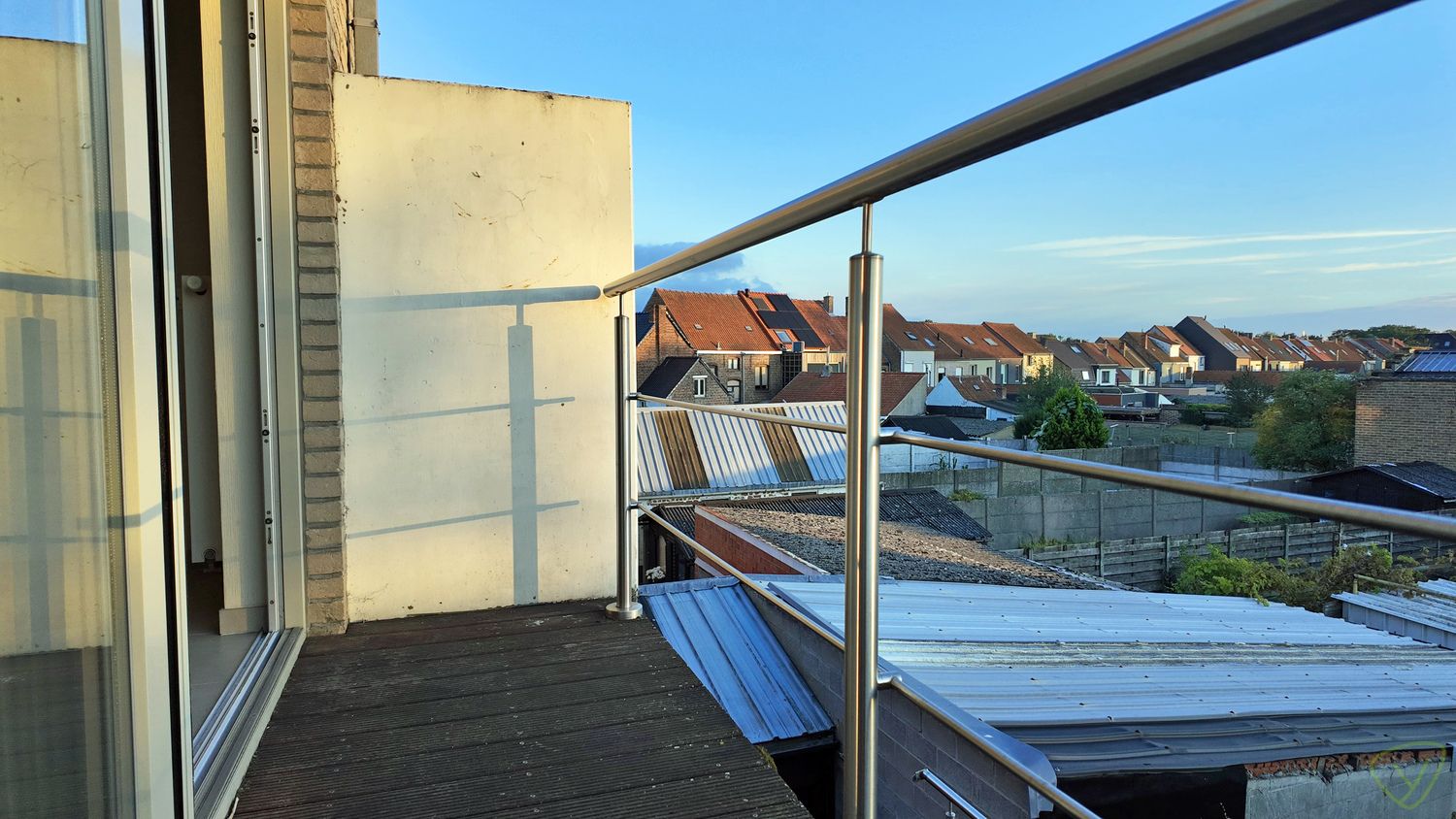 Instapklaar appartement te huur in het centrum! foto 9