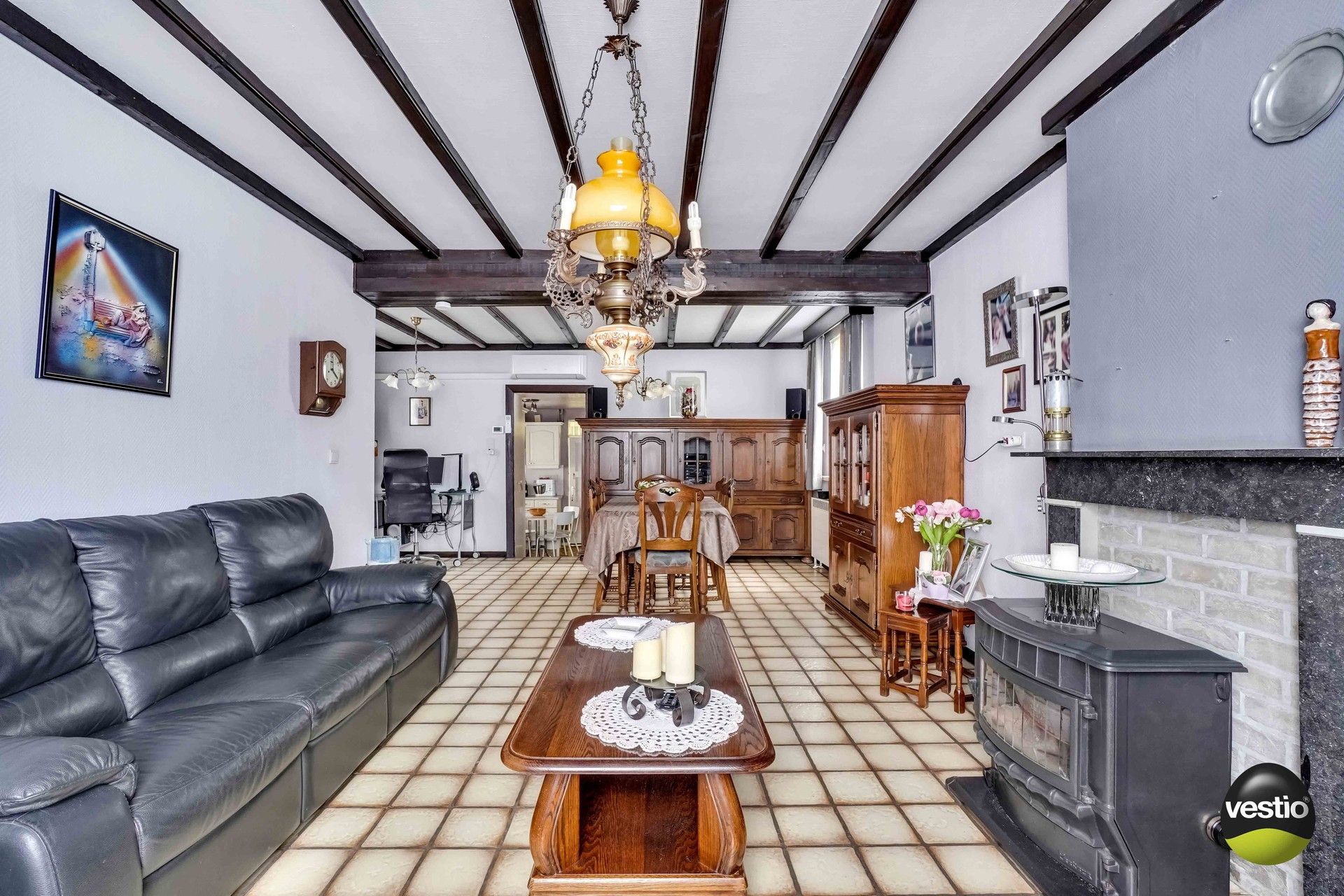 KARAKTERVOLLE, TE RENOVEREN WONING VLAKBIJ CENTRUM VAN OPGLABBEEK foto 5