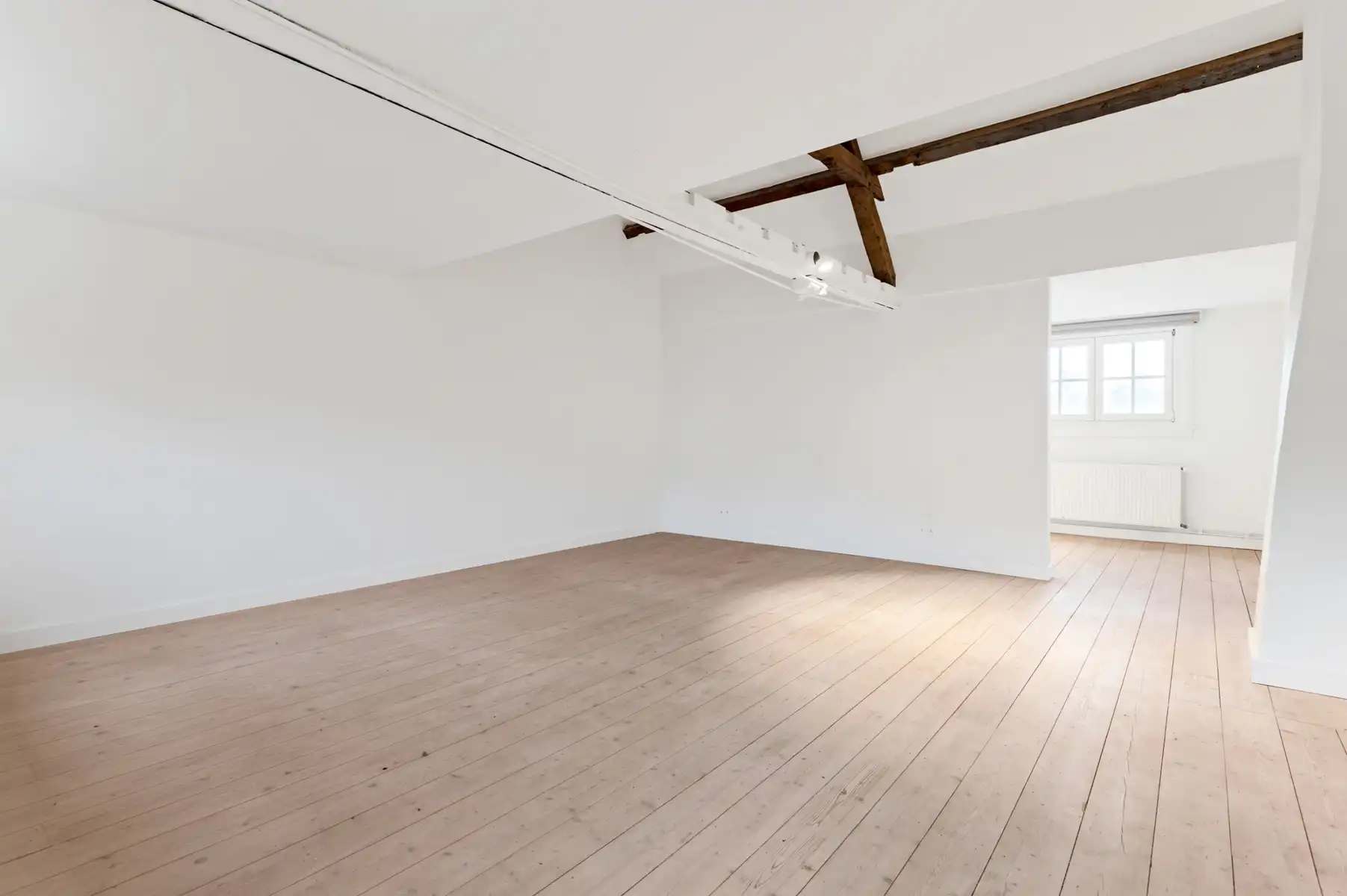 Unieke pastoriewoning in parktuin met uniek uitzicht foto 23