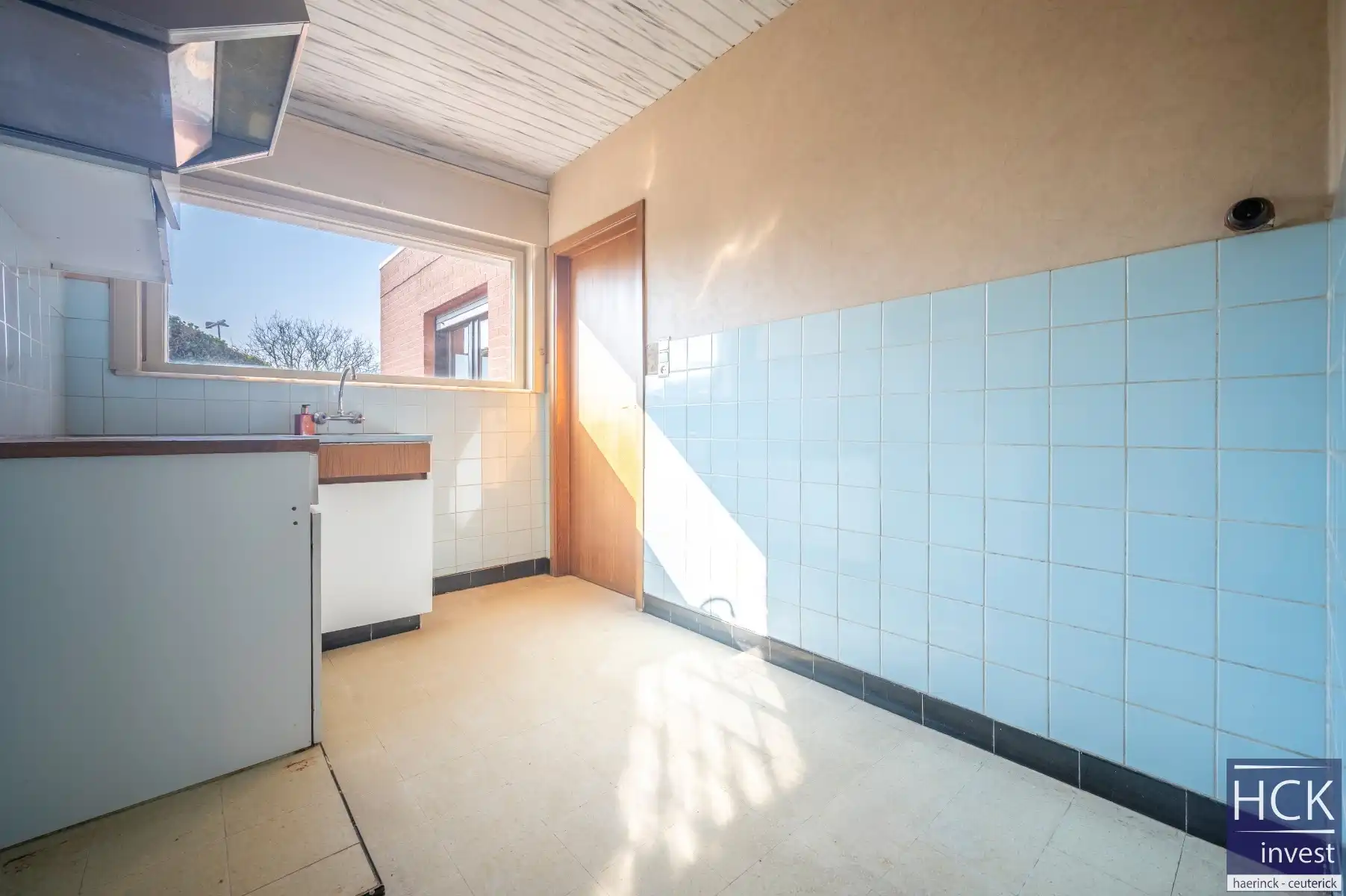 WAREGEM -  Knappe alleenstaande woning op 750m², met prachtig vergezicht !! foto 11