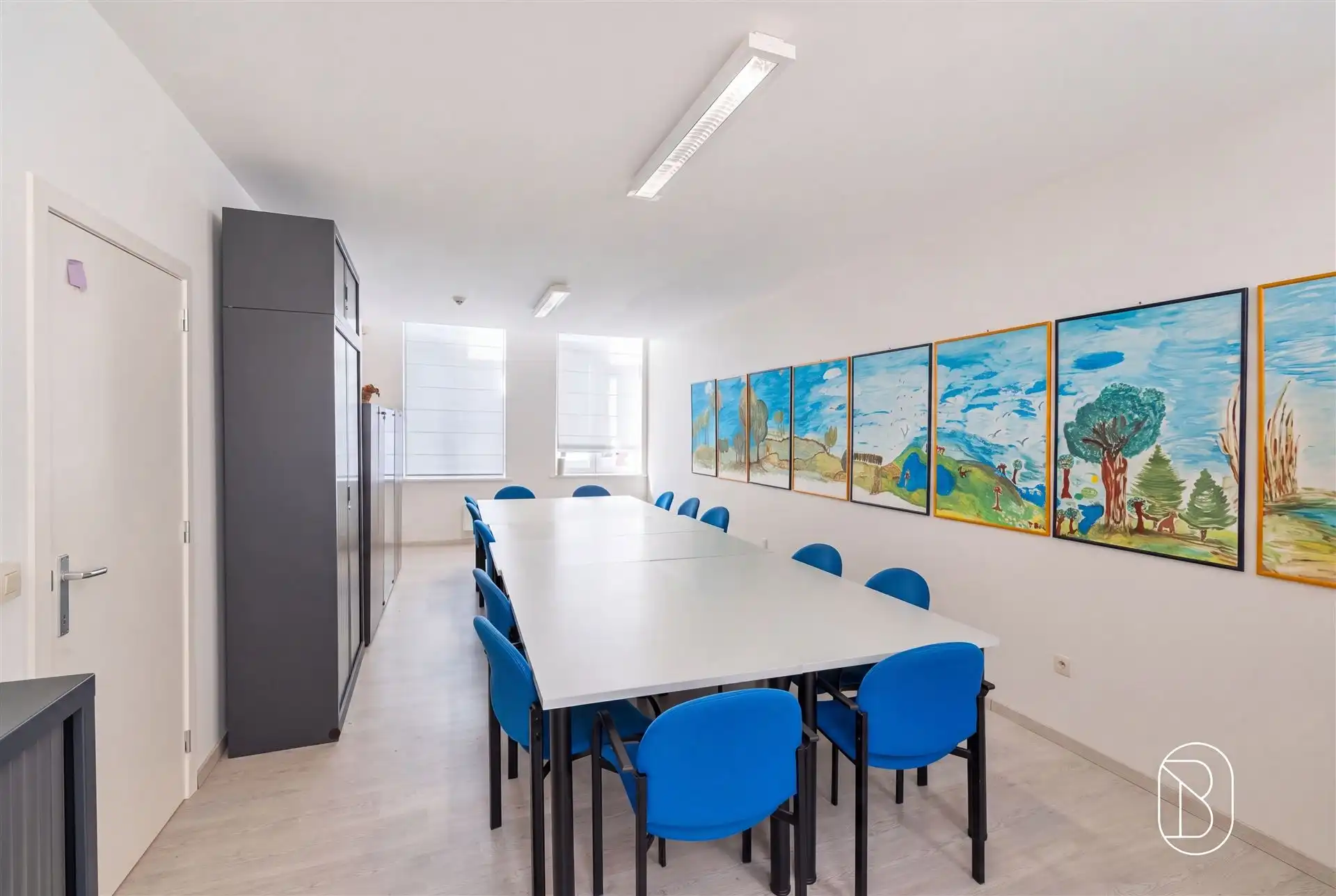 TOPgelegen project: herenwoning, garages, woonst en app. foto 13
