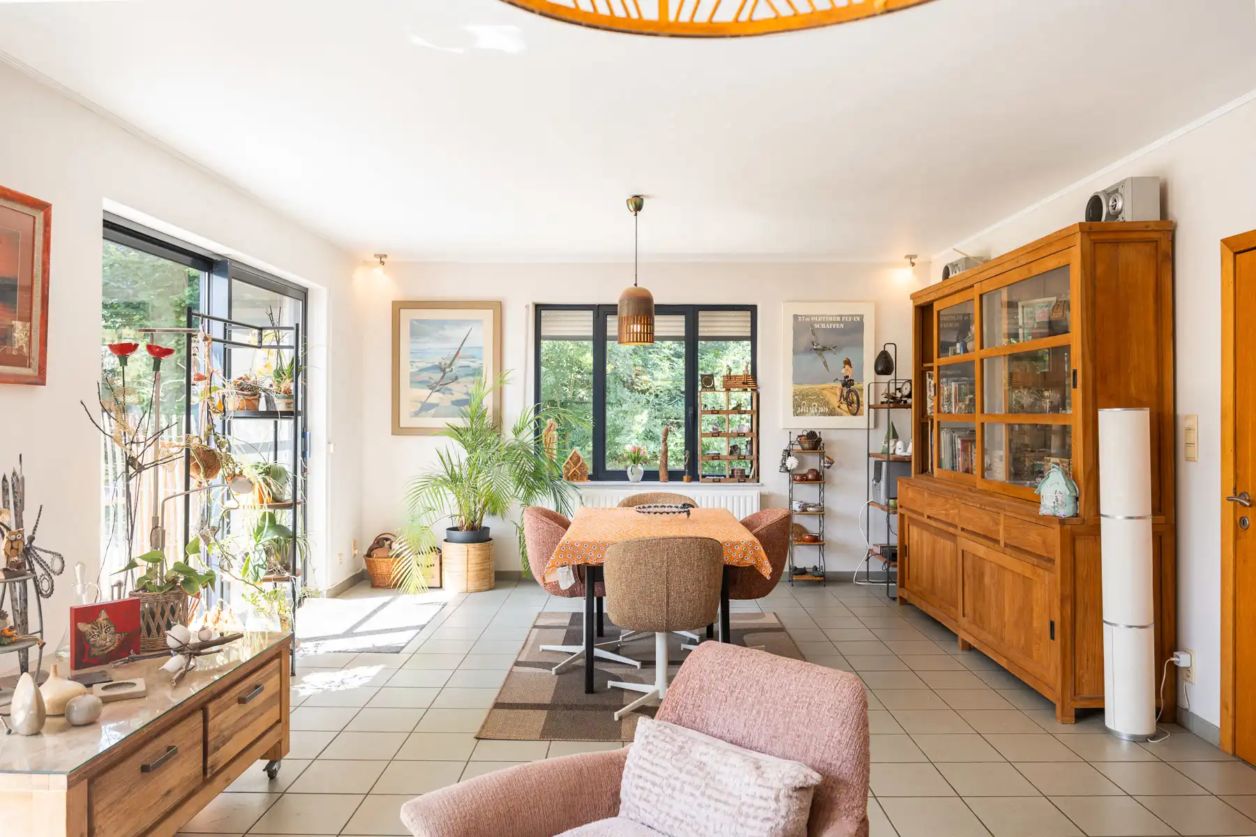 Prachtige, ruime en energiezuinige villa midden in het groen foto 6