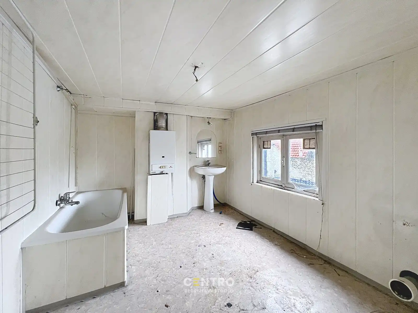 Handelspand TE KOOP in het centrum van Oudenburg + dagbladhandel DE KIOSK over te nemen ! foto 13