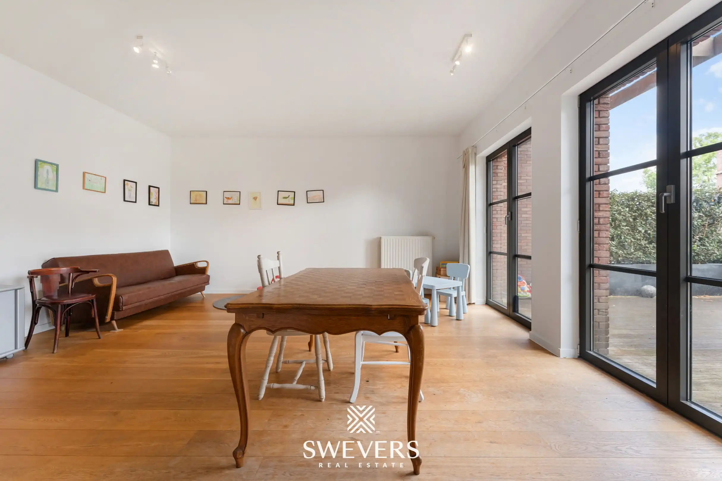 Instapklaar 2-slaapkamer appartement met zeer ruim terras in Quartier Blue Hasselt foto 4