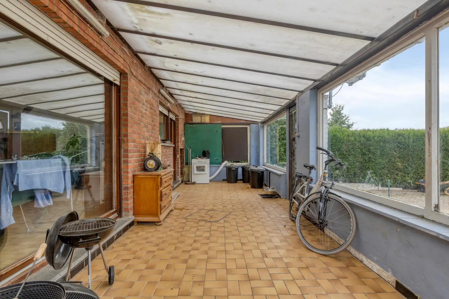 Ruime bungalow met 3 slaapkamers op ruim perceel in Outer foto 14
