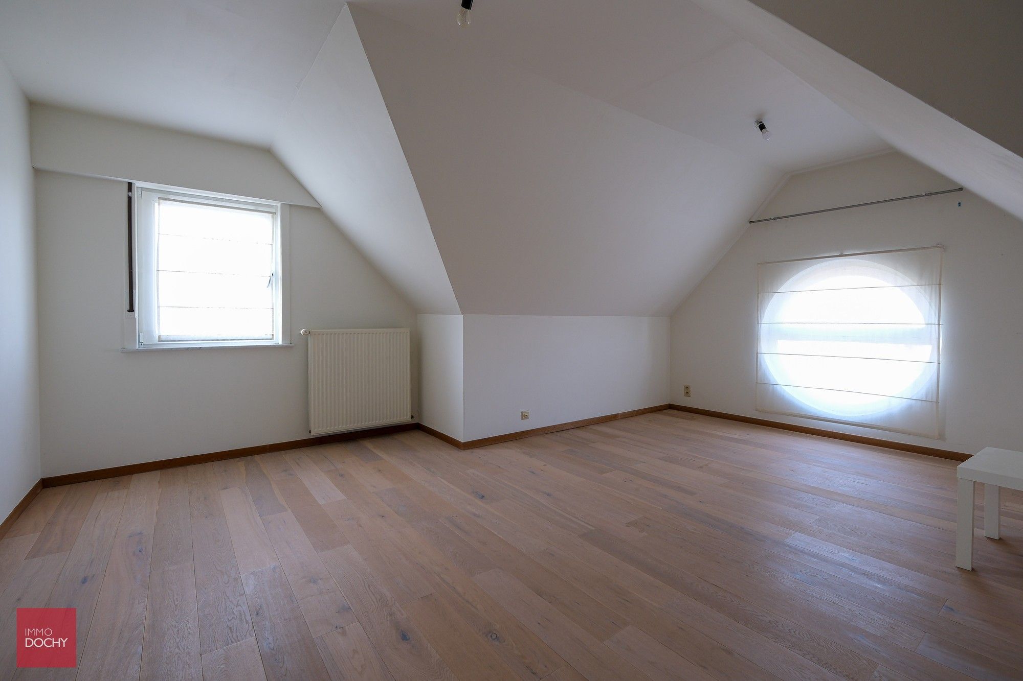 Verzorgde villa met 4 slaapkamers en zwembad nabij centrum Wortegem (ca 300m² bewoonbare oppervlakte) foto 19