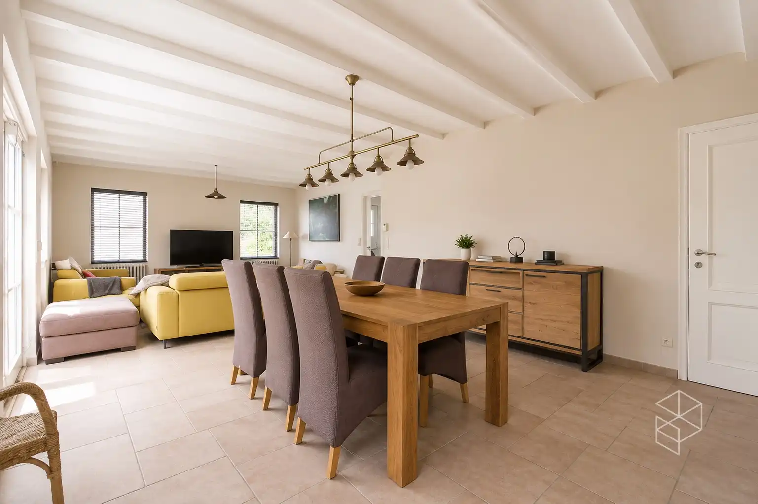 Wonen en ondernemen op één locatie: woning met loods in Ruiselede foto 8