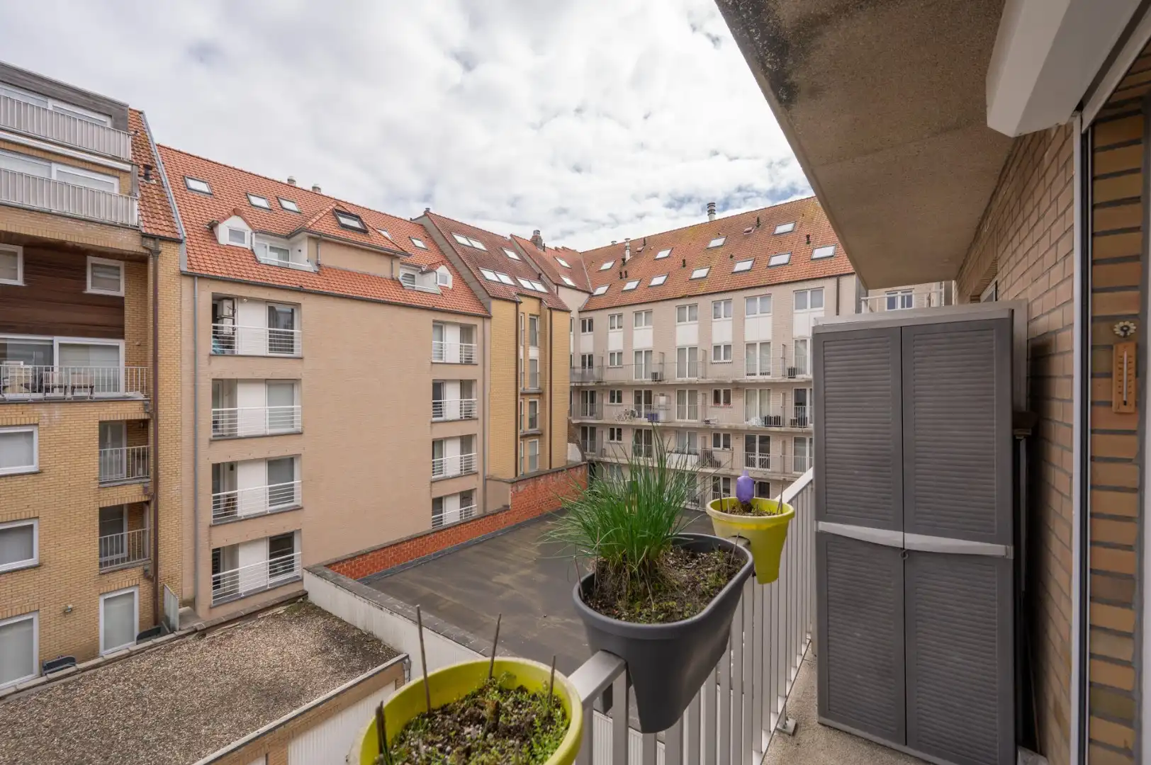 Lichtrijk appartement met 2 slaapkamer en garage op Paul Parmentierlaan foto 16