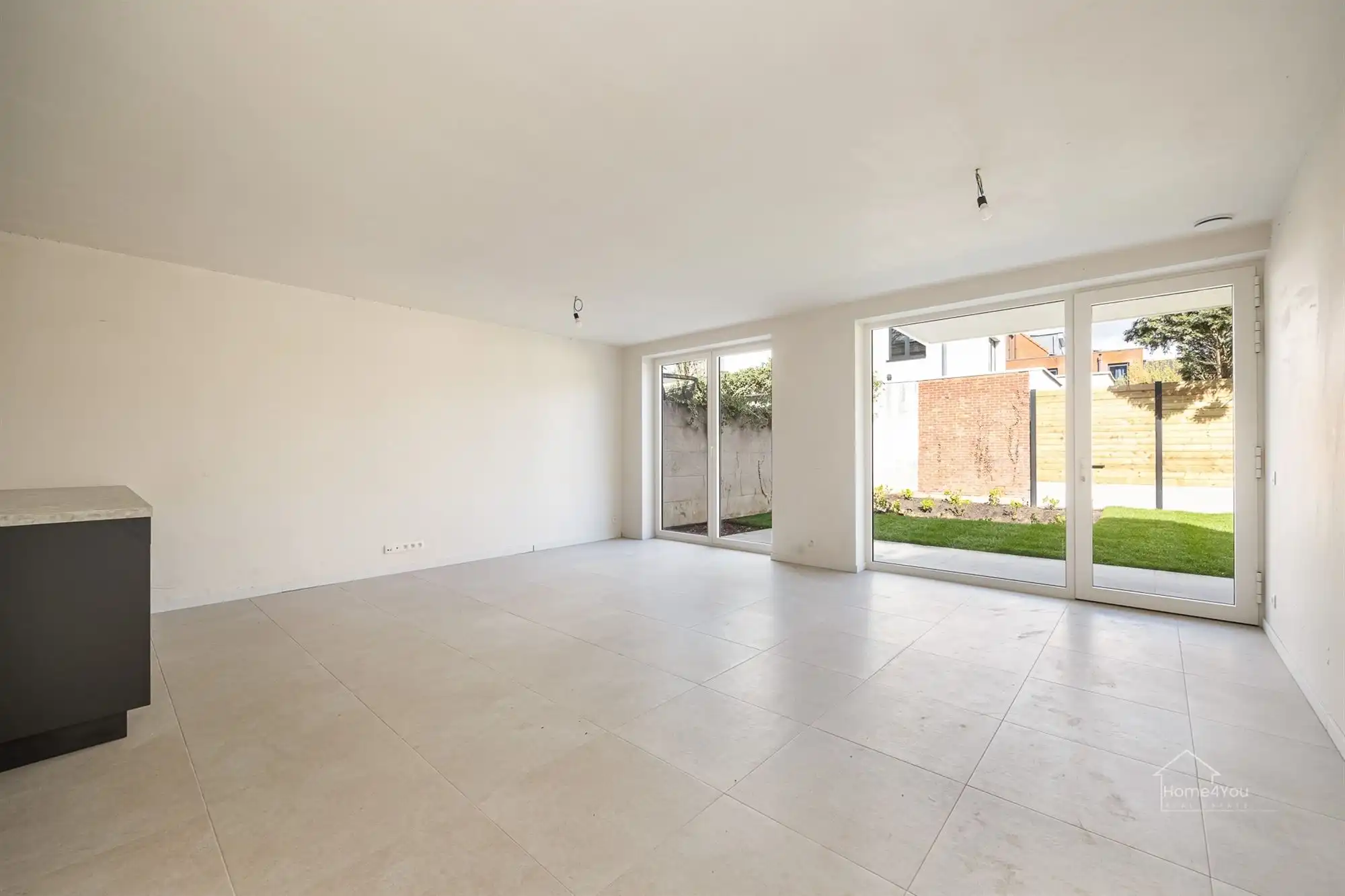 Nieuwbouw gelijkvloers appartement met aangename tuin foto 2