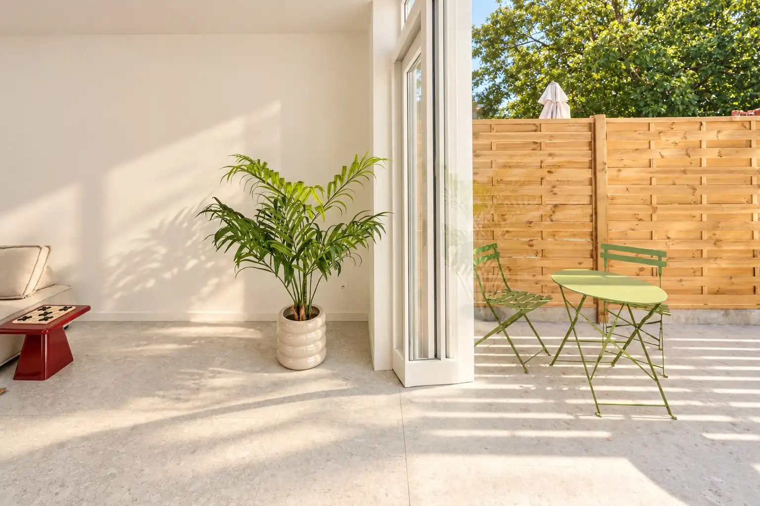 Lichtrijke gerenoveerde woning foto 4
