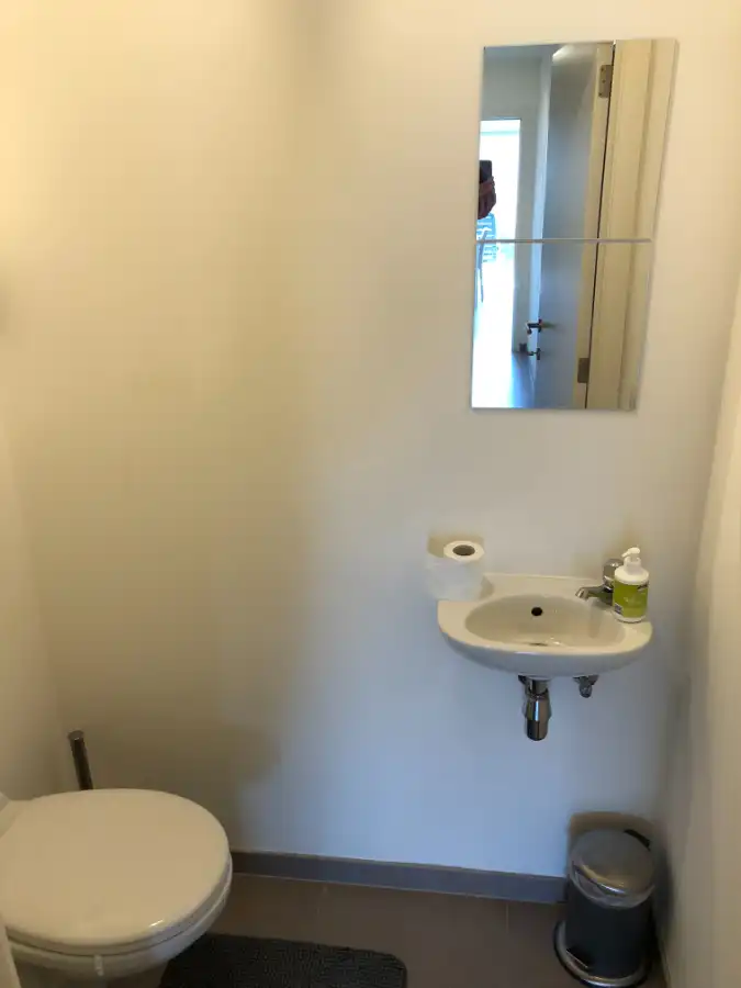 modern 2-slaapkamer appartement + autostandplaats foto 4