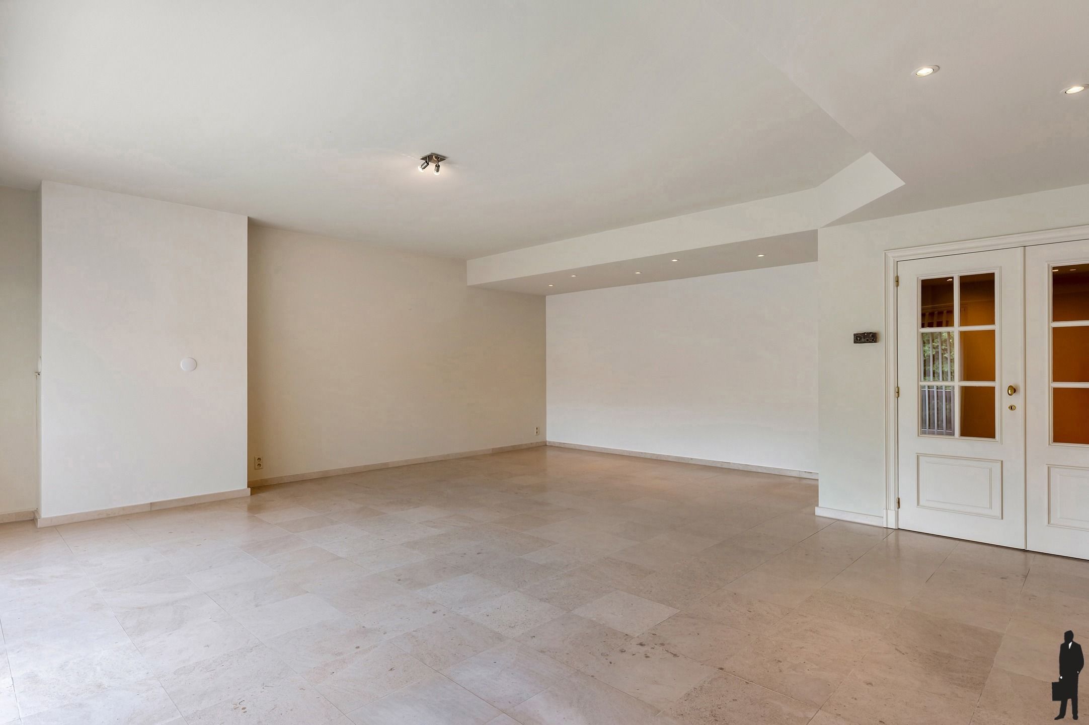 Mooi ruim appartement (ca. 162m²) in domein 'De List' residentie Conti met o.a. 2 slaapkamers, 2 badkamers, inclusief ondergrondse parkeerplaats.  foto 4