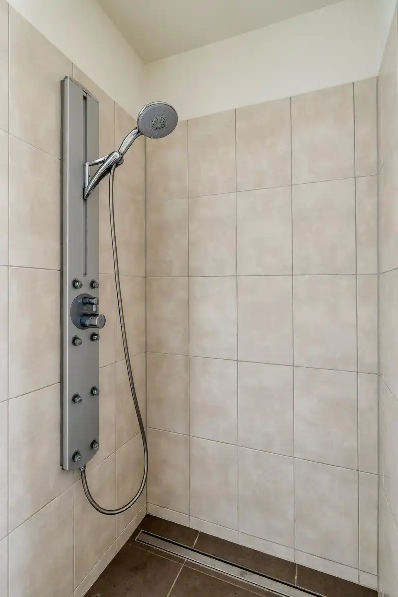 Instapklaar appartement met 2 slaapkamers en royale terrassen te Hoeselt foto 16
