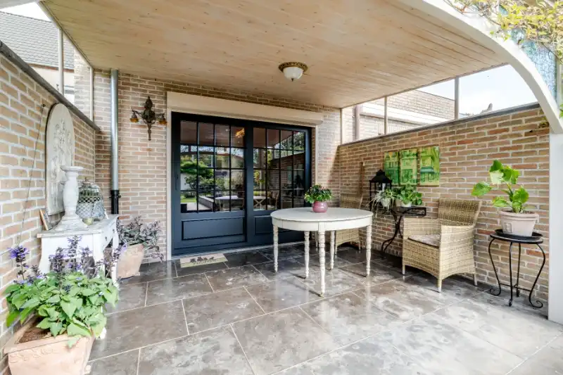 Knappe stijvolle instapklare woning - 4 slpkmrs !! foto 16