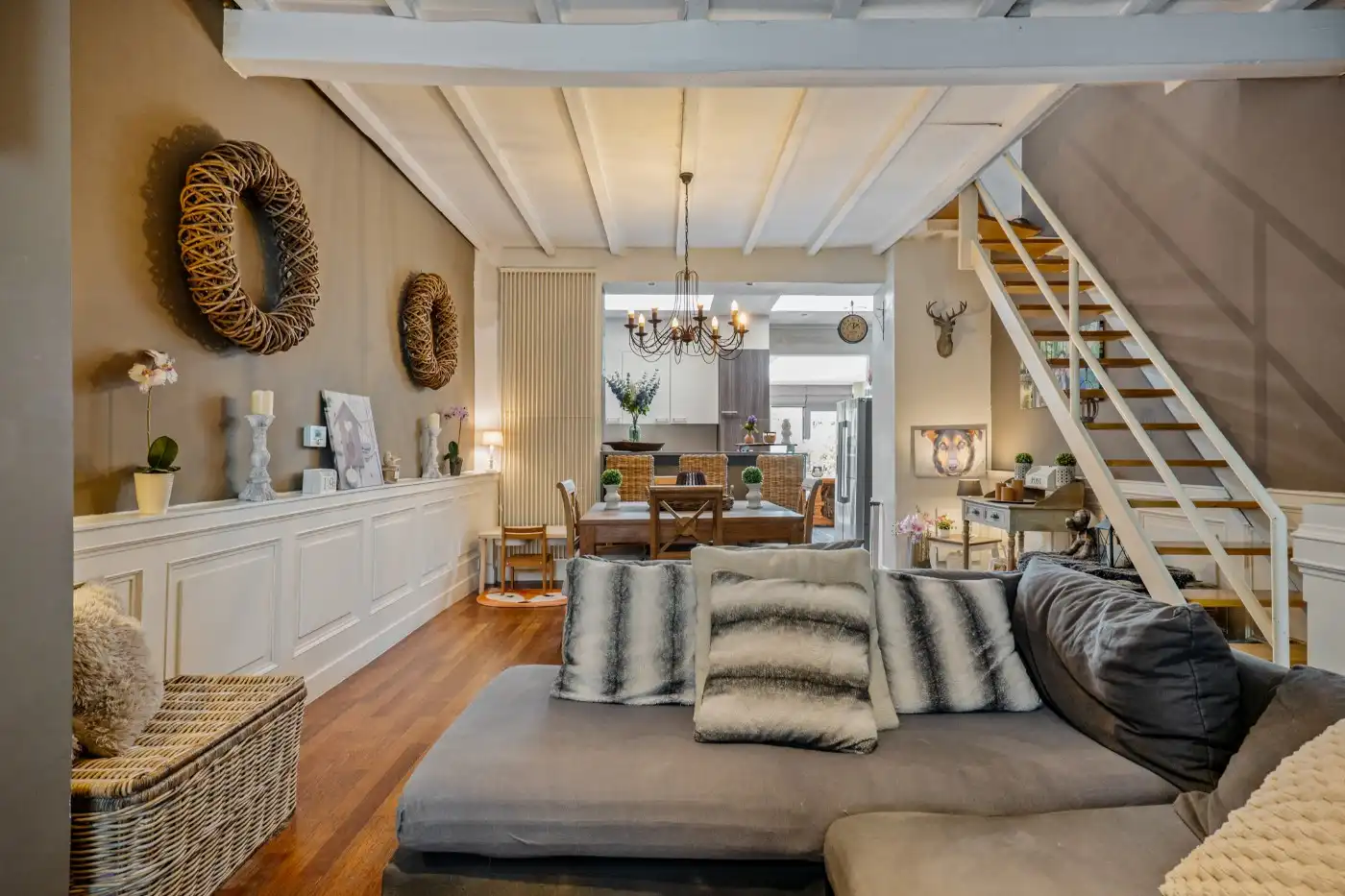Instapklare woning met 2 à 3 slpk., tuin en garage foto 5